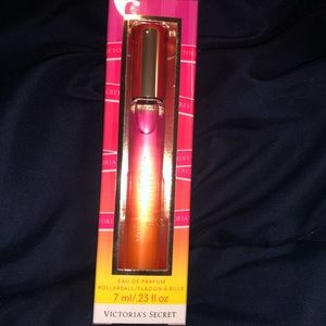 BNIB Victoria’s Secret rollerball